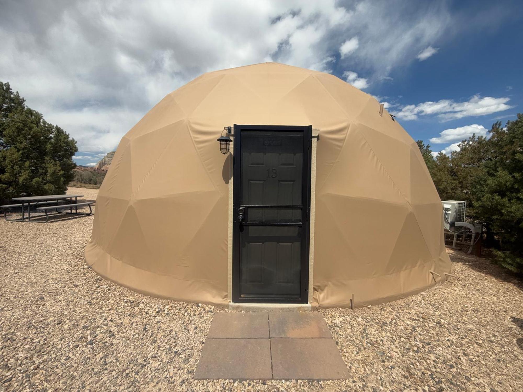 Bryce Glamp And Camp Hotell Cannonville Exteriör bild