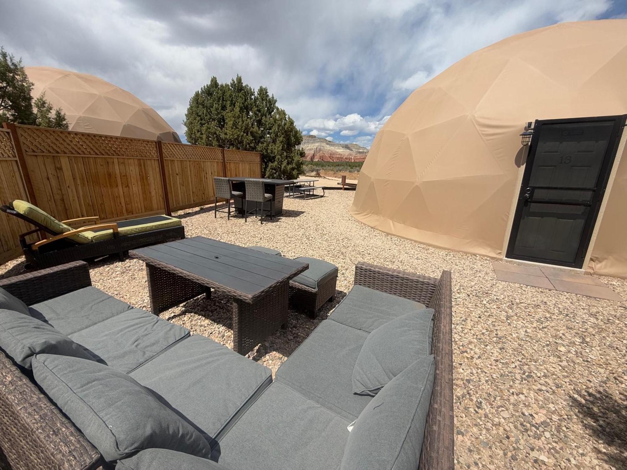 Bryce Glamp And Camp Hotell Cannonville Exteriör bild