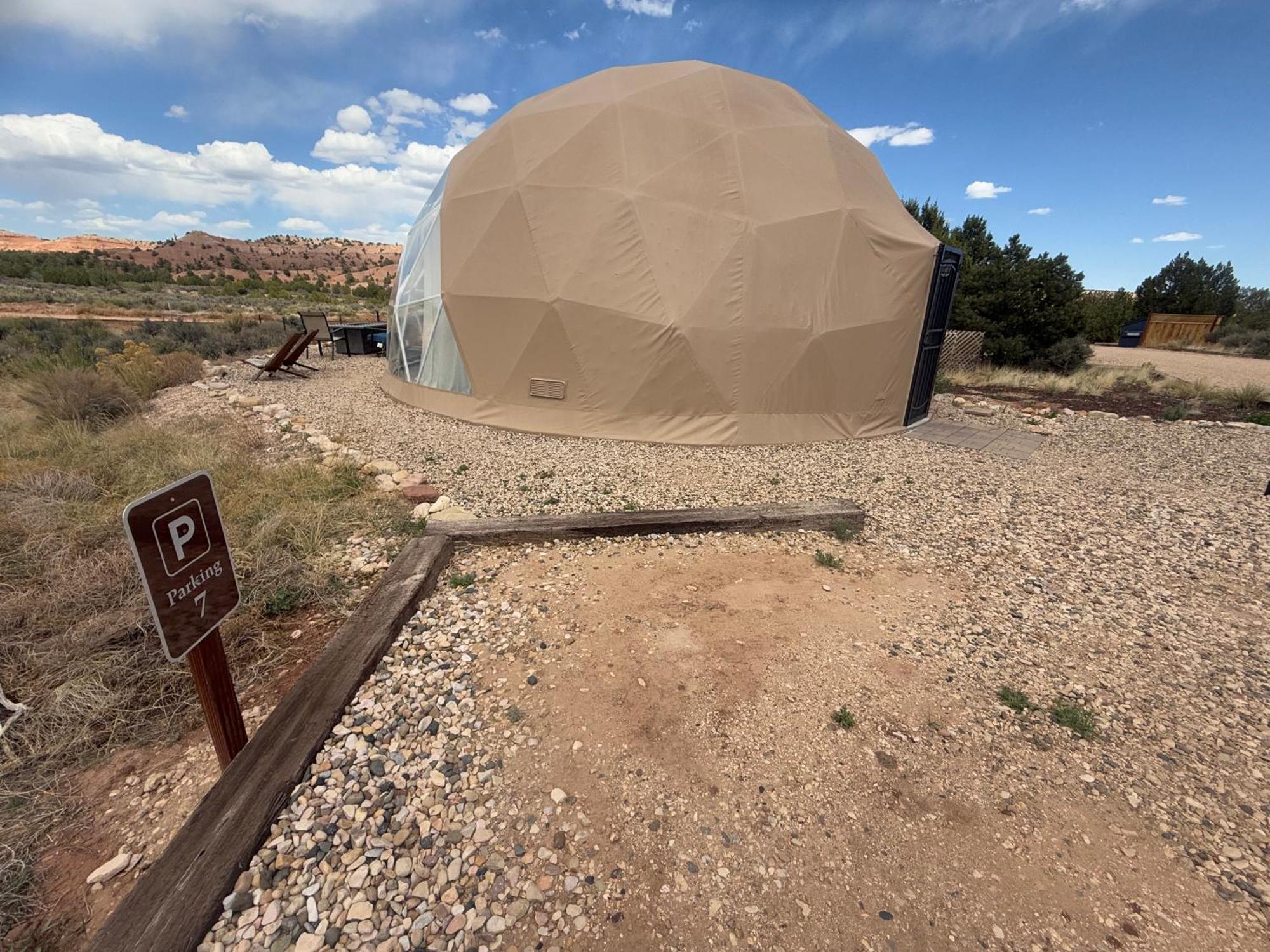 Bryce Glamp And Camp Hotell Cannonville Exteriör bild